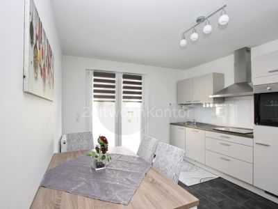 Hochwertig modern m&ouml;blierte 3 Raum-Wohnung mit aktivem WLAN und Balkon