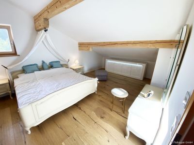 M&ouml;blierte 3-Zimmer-Dachgeschosswohnung in Eggst&auml;tt