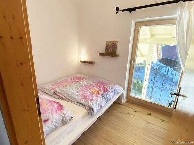 M&ouml;blierte 3-Zimmer-Dachgeschosswohnung in Eggst&auml;tt