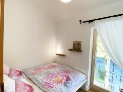 M&ouml;blierte 3-Zimmer-Dachgeschosswohnung in Eggst&auml;tt
