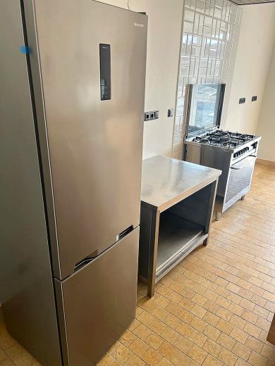 Unterbilk: Helle 3-Zimmer-Wohnung mit Sauna und Kamin