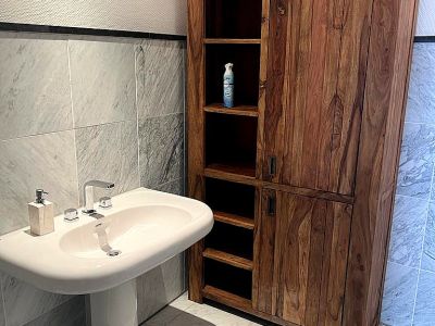 Unterbilk: Helle 3-Zimmer-Wohnung mit Sauna und Kamin
