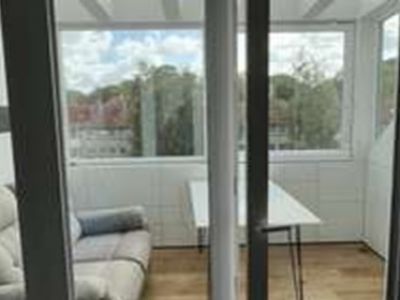 DG, Altbau,Unionsviertel,befristet bis 28.02.2027, voll m&ouml;biliert, Dachterrasse