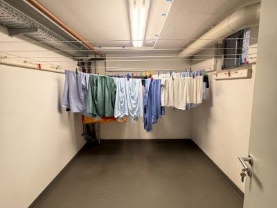 Oberkassel: 2-Zimmmer- Wohnung mit Stellplatz