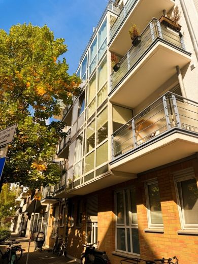 Oberkassel: 2-Zimmmer- Wohnung mit Stellplatz