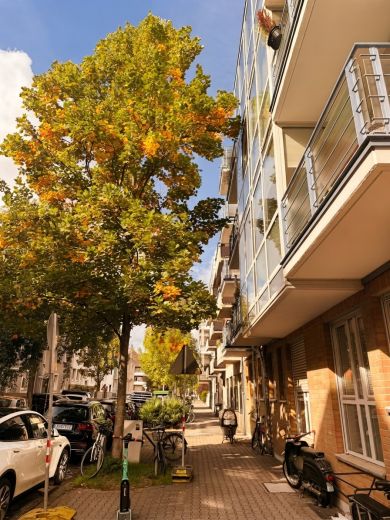 Oberkassel: 2-Zimmmer- Wohnung mit Stellplatz
