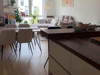 2,5-Zimmer Neubauwohnung in Neuhausen
