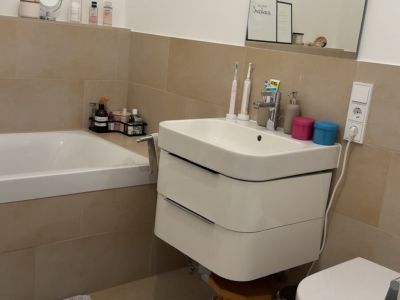 2,5-Zimmer Neubauwohnung in Neuhausen