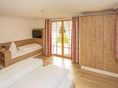 m&ouml;blierte 3-Zimmer-Wohnung mit Terrasse auf Zeit