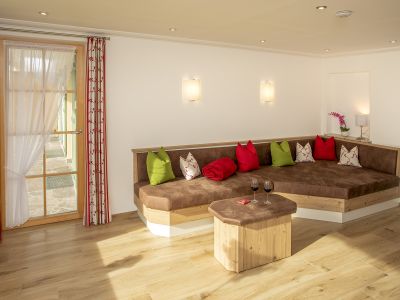 m&ouml;blierte 3-Zimmer-Wohnung mit Terrasse auf Zeit