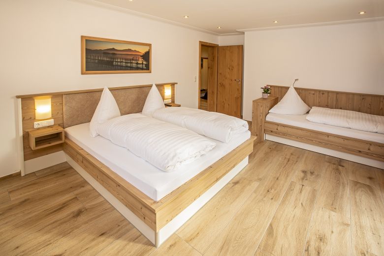 m&ouml;blierte 3-Zimmer-Wohnung mit Terrasse auf Zeit