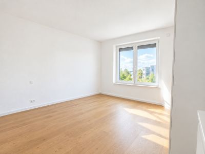 Modernes Wohnen mit gro&szlig;z&uuml;gigem Balkon und Tiefgaragenstellplatz. Barrierefrei