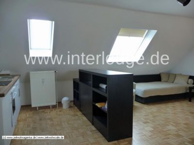 INTERLODGE K&ouml;ln: Gem&uuml;tliche und komplett m&ouml;blierte Dachgescho&szlig;wohnung