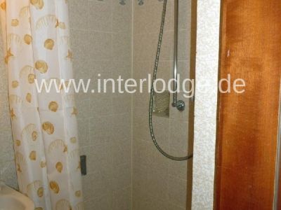 INTERLODGE K&ouml;ln: Gem&uuml;tliche und komplett m&ouml;blierte Dachgescho&szlig;wohnung