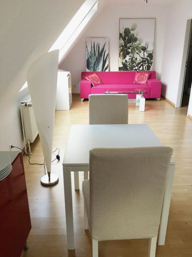Schicke Wohnung in Krefeld, Stadtteil Inrath