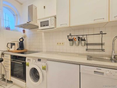 2-Zimmer Wohnung mit S&uuml;d-Ost-Balkon zum Park in M&uuml;nchen - Sendling