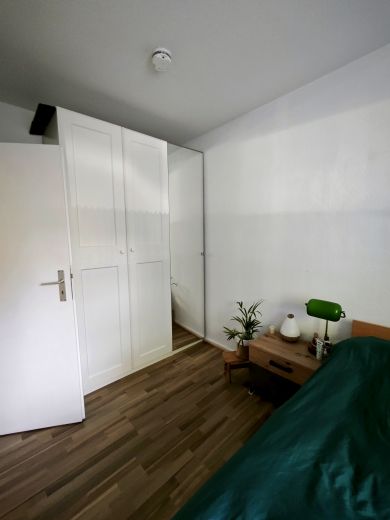 Zwischenwohnen/Untermiete mit Charakter: 3-Zimmer-Erdgeschosswohnung in Sachsenhausen-S&uuml;d