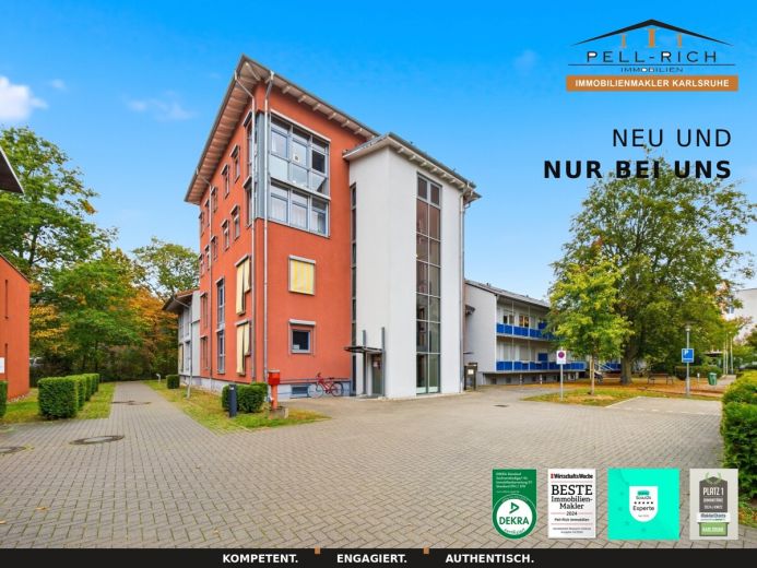 SENIORENWOHNEN: Helle 2-Zimmer-Wohnung mit Aufzug & neuer Einbauk&uuml;che in der Oststadt zur Miete