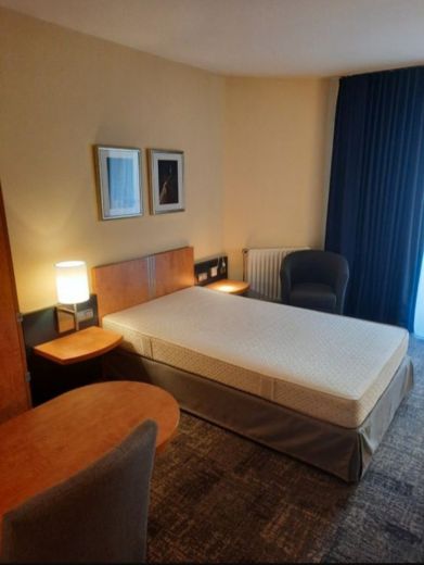 M&ouml;blierte Wohnung zur Zwischenmiete in Frankfurt