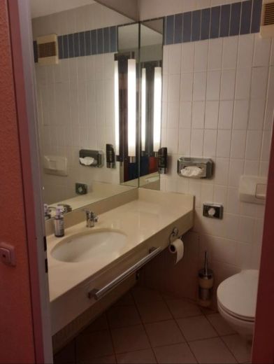 M&ouml;blierte Wohnung zur Zwischenmiete in Frankfurt