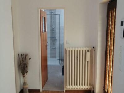 M&ouml;bliertes Einfamilienhaus mit Garten Pauschalmiete mtl. 1490 EUR