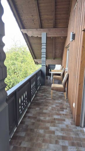 M&ouml;blierte 3-Zimmer-Wohnung mit Balkon in Viechtach
