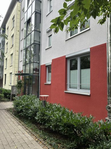 G&ouml;ppingen City-Lage, m&ouml;blierte 3-Zimmer-Wohnung mit Balkon, Aufzug und Stellplatz