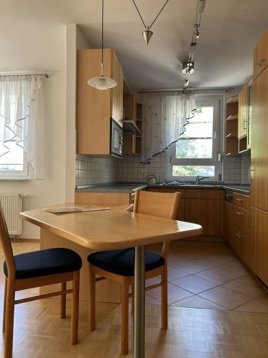 G&ouml;ppingen City-Lage, m&ouml;blierte 3-Zimmer-Wohnung mit Balkon, Aufzug und Stellplatz