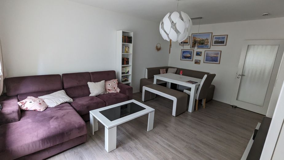 M&ouml;blierte 2-Zimmer-Wohnung in Baldham &ndash; Wohnen auf Zeit f&uuml;r 1&ndash;3 Jahre