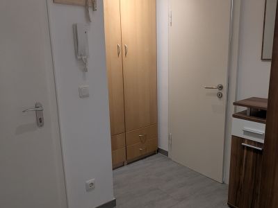M&ouml;blierte 2-Zimmer-Wohnung in Baldham &ndash; Wohnen auf Zeit f&uuml;r 1&ndash;3 Jahre