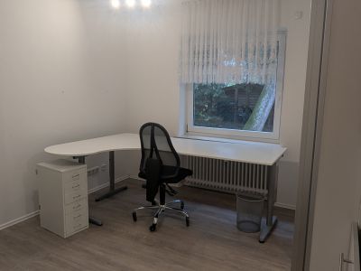 M&ouml;blierte 2-Zimmer-Wohnung in Baldham &ndash; Wohnen auf Zeit f&uuml;r 1&ndash;3 Jahre