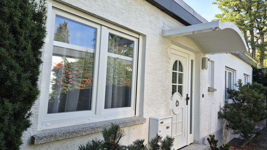 M&ouml;blierter Bungalow in Frankfurt-Berkersheim &ndash; Ideal f&uuml;r Business & Wohnen auf Zeit (All-Inclusive)
