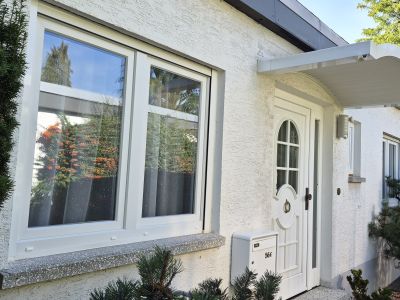 M&ouml;blierter Bungalow in Frankfurt-Berkersheim &ndash; Ideal f&uuml;r Business & Wohnen auf Zeit (All-Inclusive)