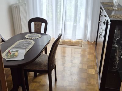 M&ouml;blierter Bungalow in Frankfurt-Berkersheim &ndash; Ideal f&uuml;r Business & Wohnen auf Zeit (All-Inclusive)