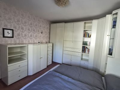 M&ouml;blierter Bungalow in Frankfurt-Berkersheim &ndash; Ideal f&uuml;r Business & Wohnen auf Zeit (All-Inclusive)