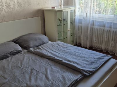 M&ouml;blierter Bungalow in Frankfurt-Berkersheim &ndash; Ideal f&uuml;r Business & Wohnen auf Zeit (All-Inclusive)