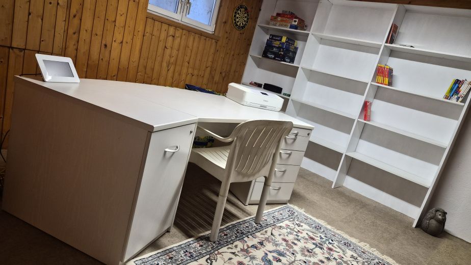 M&ouml;blierter Bungalow in Frankfurt-Berkersheim &ndash; Ideal f&uuml;r Business & Wohnen auf Zeit (All-Inclusive)