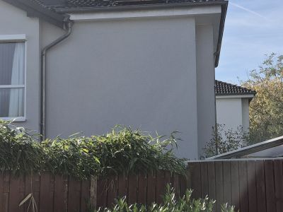M&ouml;blierter Bungalow in Frankfurt-Berkersheim &ndash; Ideal f&uuml;r Business & Wohnen auf Zeit (All-Inclusive)