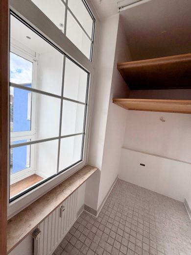 Unterbilk: Helle 3-Zimmer-Wohnung mit Sauna und Kamin