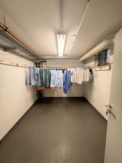 Oberkassel: 2-Zimmmer- Wohnung mit Stellplatz