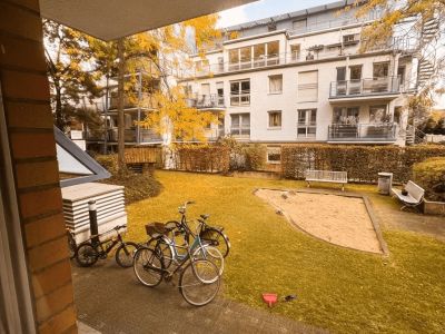 Oberkassel: 2-Zimmmer- Wohnung mit Stellplatz
