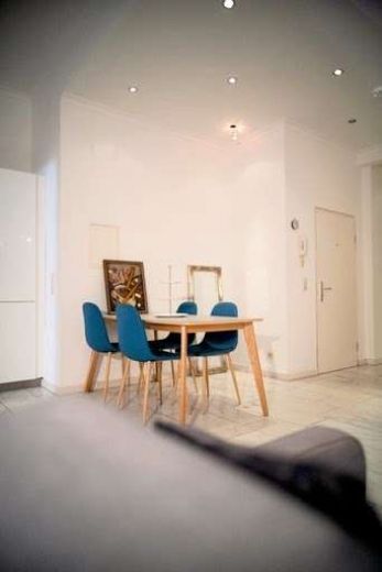 Supersch&ouml;nne 3,5-Zimmer-Wohnung mit Sonnenterrasse und Stellplatz