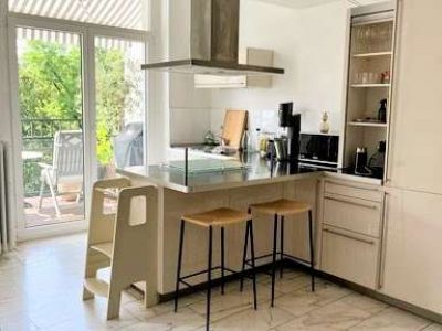 Supersch&ouml;nne 3,5-Zimmer-Wohnung mit Sonnenterrasse und Stellplatz