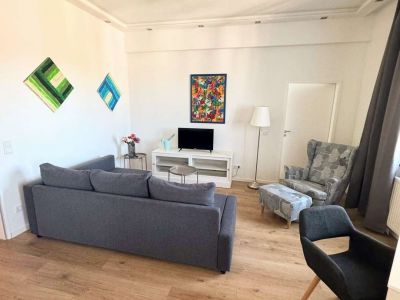 F&uuml;rstenwall: komplett saniertes 2-Zimmer-Apartment im Hinterhof