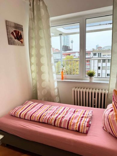 5 Zimmer-Wohnung mit Dachterrasse