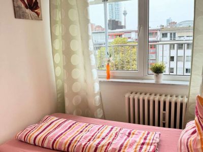 5 Zimmer-Wohnung mit Dachterrasse