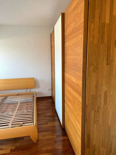 Helle 4-Zimmer-Wohnung in Oberkassel/L&ouml;rick