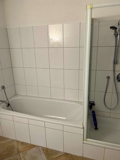 Helle 4-Zimmer-Wohnung in Oberkassel/L&ouml;rick