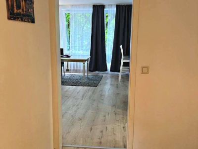 2  Zimmer-Wohnung frisch renoviert und m&ouml;bliert