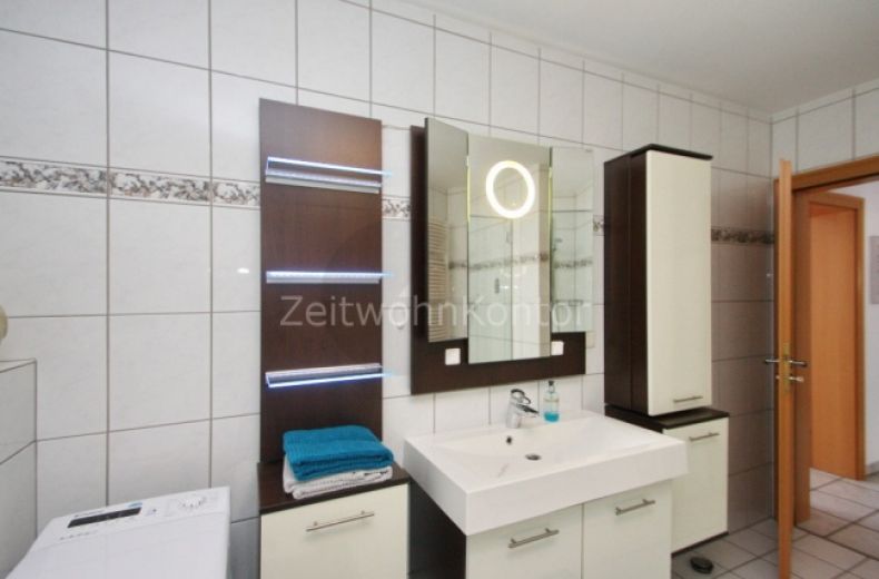 Großzügige, schicke Wohnung mit aktivem Internet, Nähe Centro, gute Anbindung